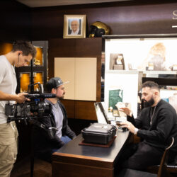 Videoproduktion im Verkaufsraum vom Juwelier